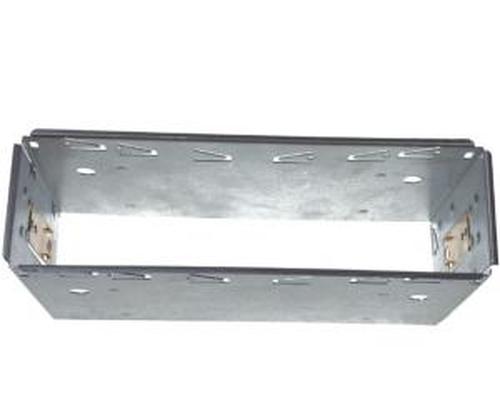 16205 - Clarion fejegységbeépítő keret