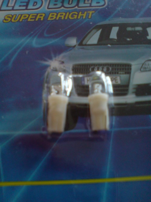 2032F - műszerfalled fehér rizsszem